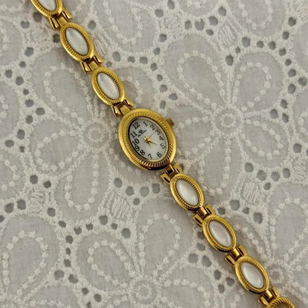 Sku0318 Retro Gold White Gemstone Women Watch Bracelet Stainless steel +gift bag